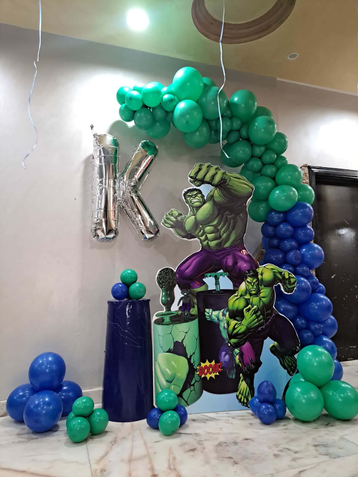 أقواس بالونات